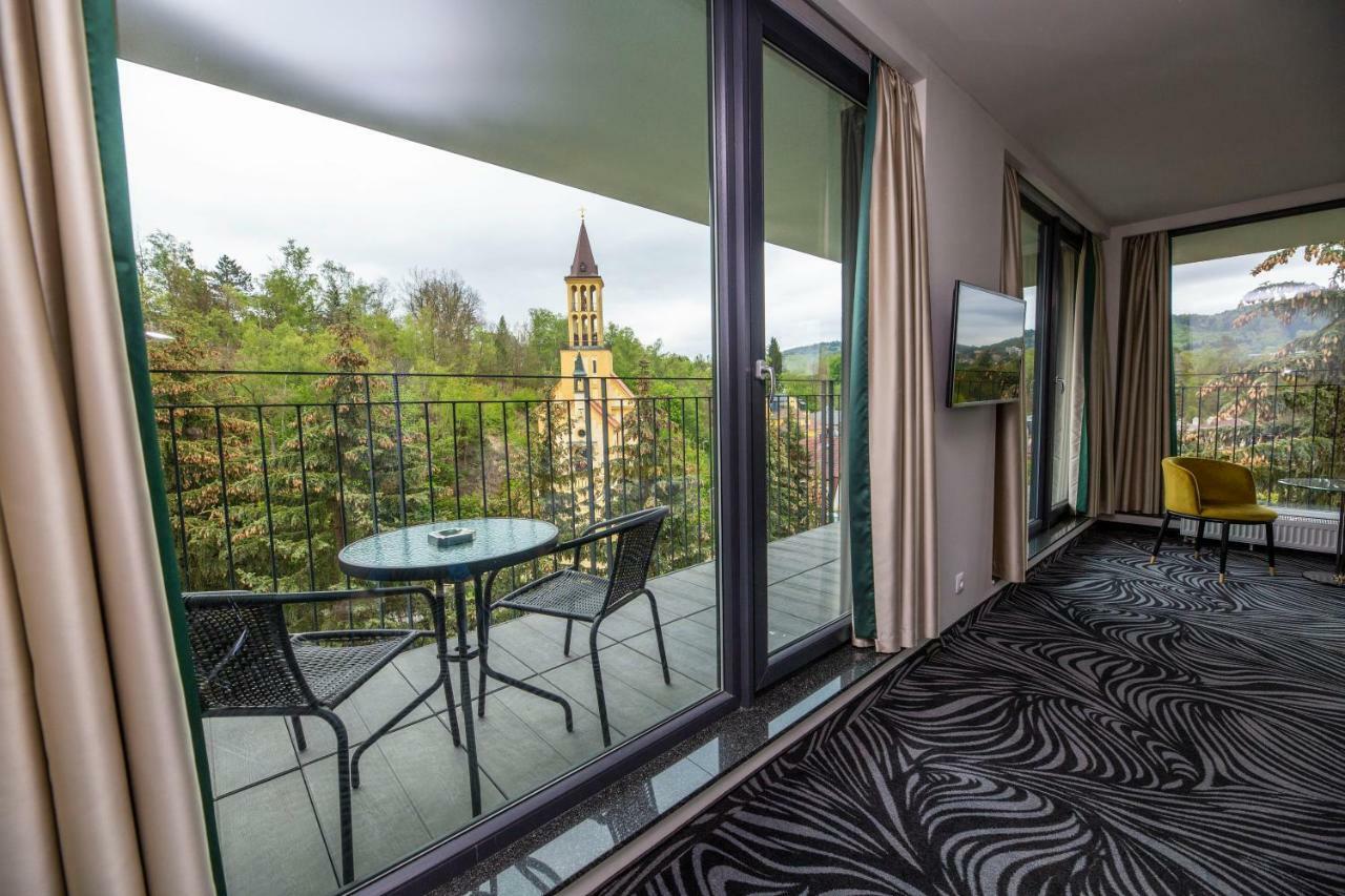 Parkhotel Carlsbad Inn Karlovy Vary Exterior photo